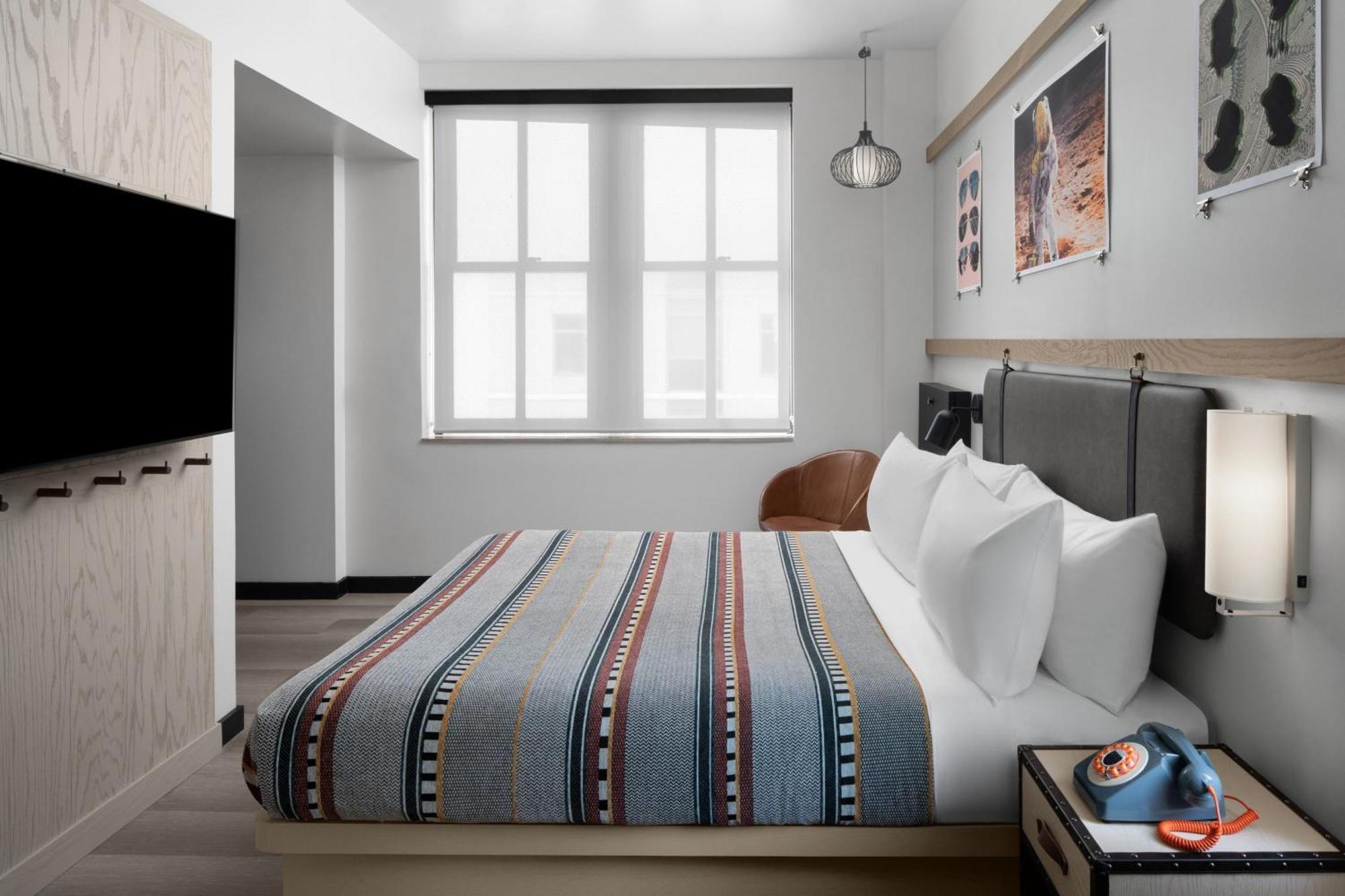 Moxy Houston Downtown Hotel Екстериор снимка